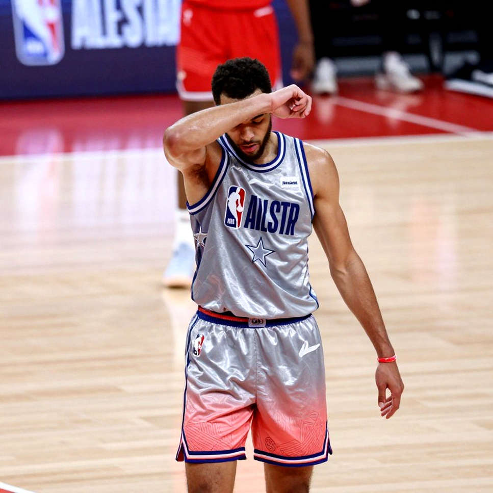Jokic, tiếng la ó ở Denver và 23 điểm cách biệt không ai nhắc tới