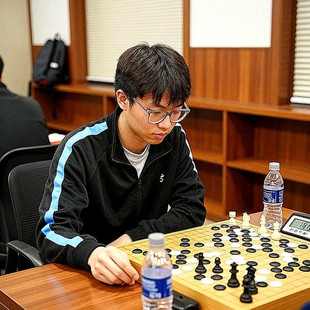 Sách ChessBase Magazine #225: Khám Phá 27 Miniatures Hấp Dẫn Từ Chess Festival Prague 2026