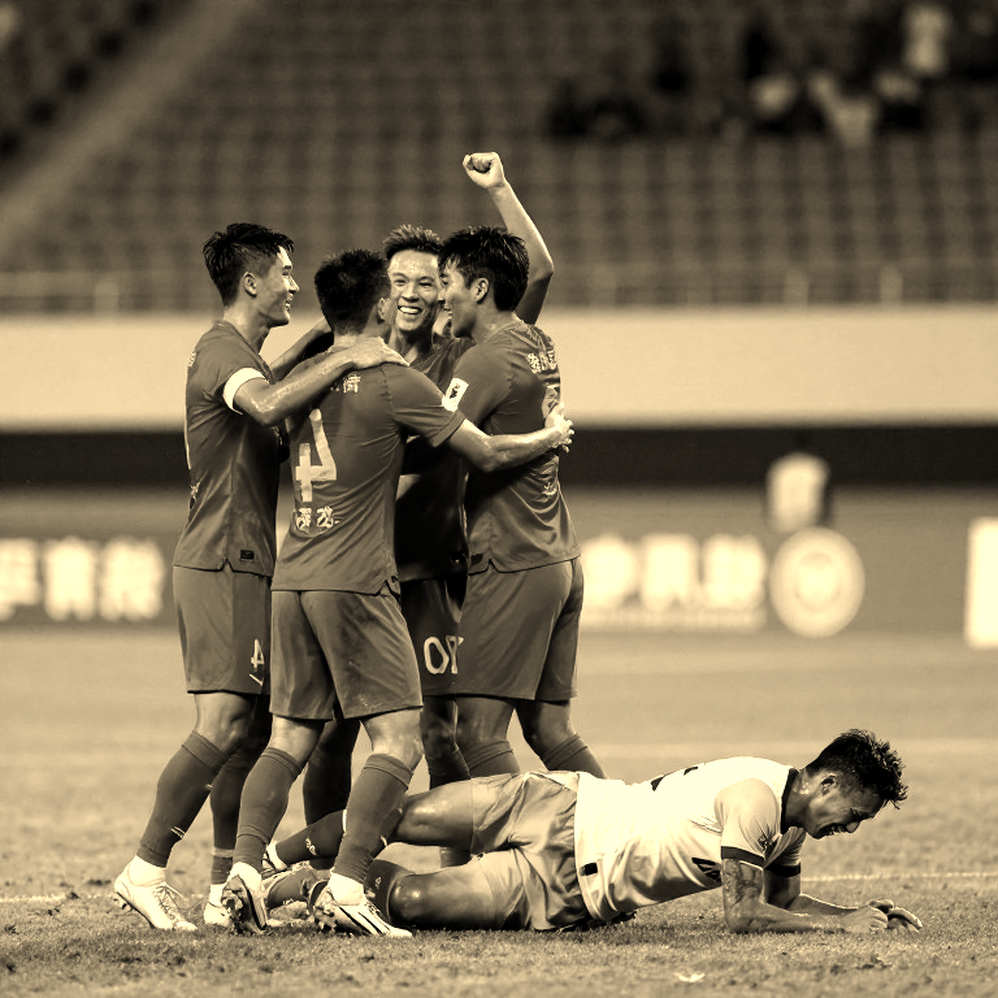 Thai Messi trở lại: Chanathip và canh bạc tuổi 33 trước trận tái đấu Việt Nam