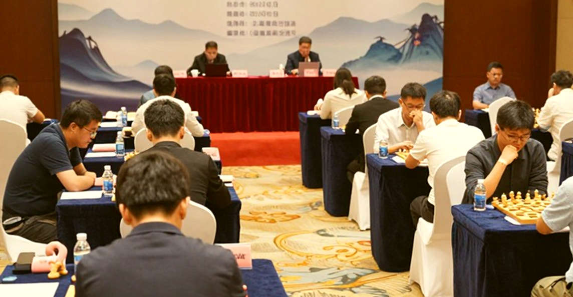 Tàn cuộc cờ vua và 25 năm Karsten Müller: ChessBase đóng gói phần bị bỏ quên Tàn cuộc cờ vua và 25 năm Karsten Müller: ChessBase đóng gói phần bị bỏ quên