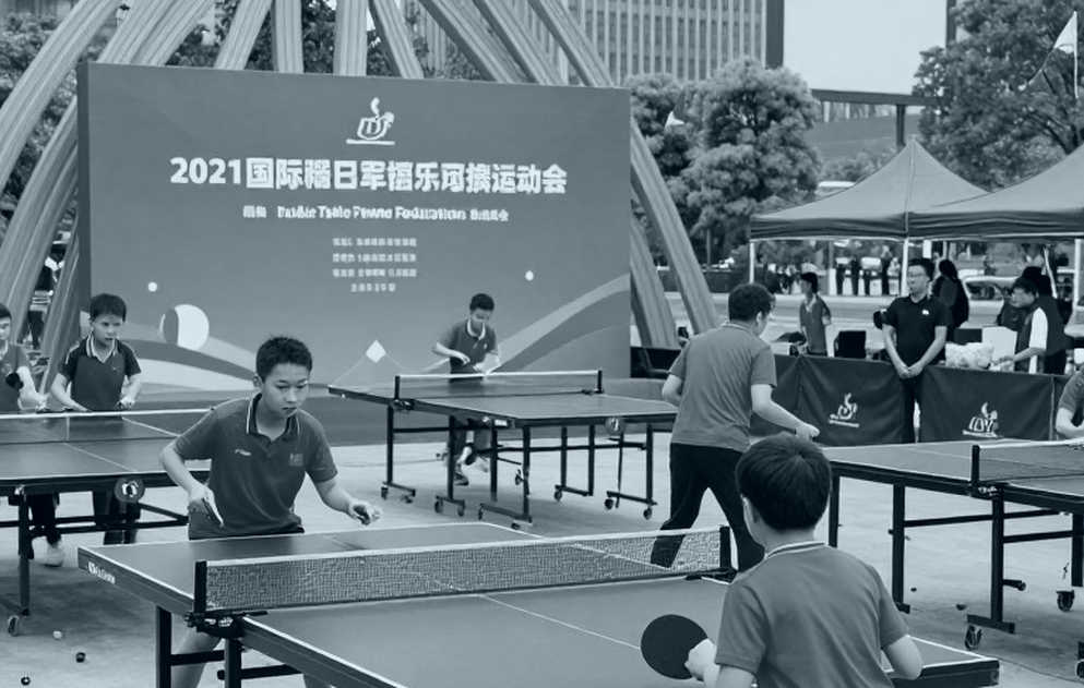 Bên trong phòng tập Cadet của Anh: Khi huấn luyện viên đeo micro, một lộ trình đào tạo trẻ hiện ra